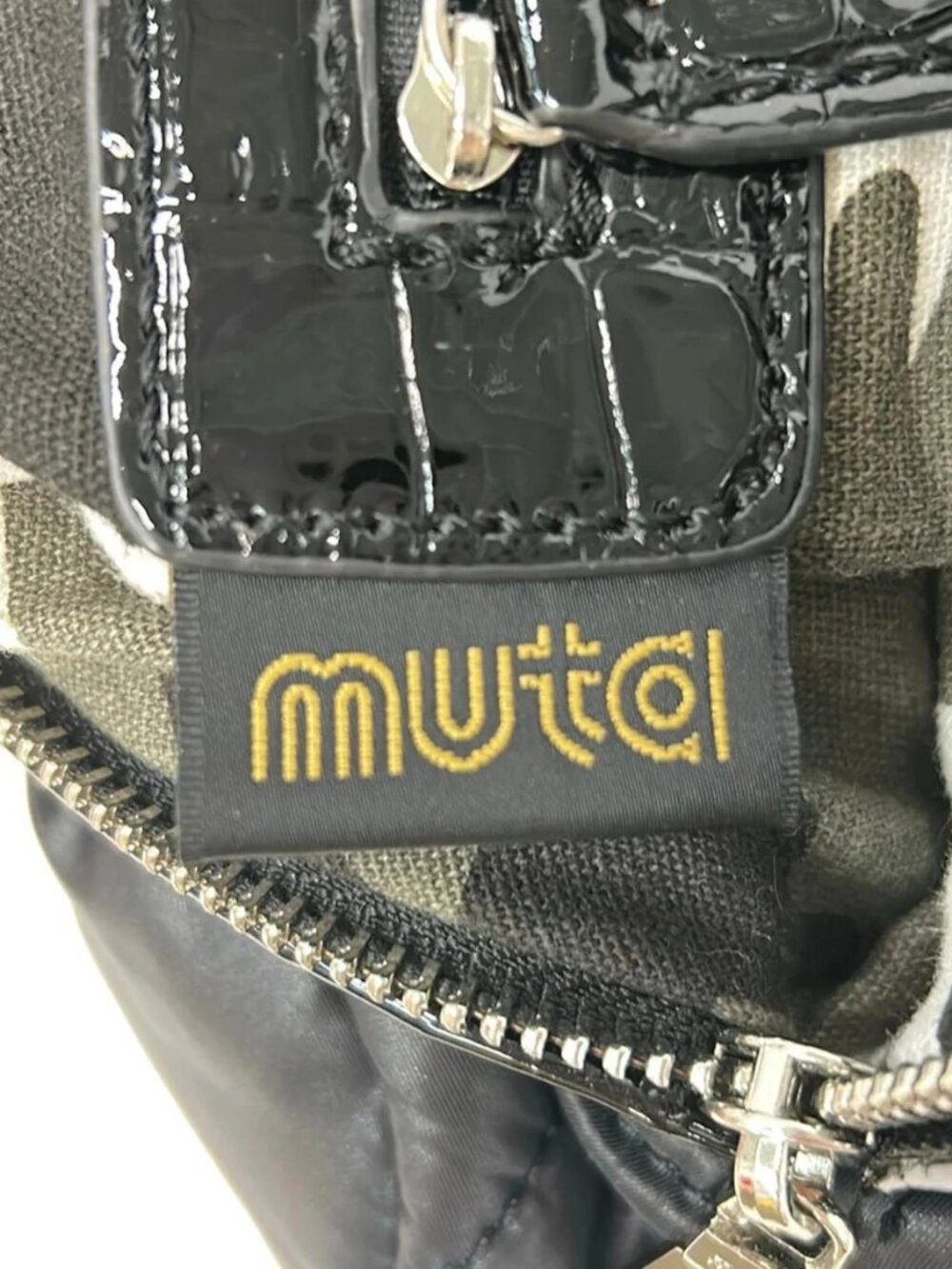 muta Black Nylon Patent Leather Handbag - Picture 5 of 11